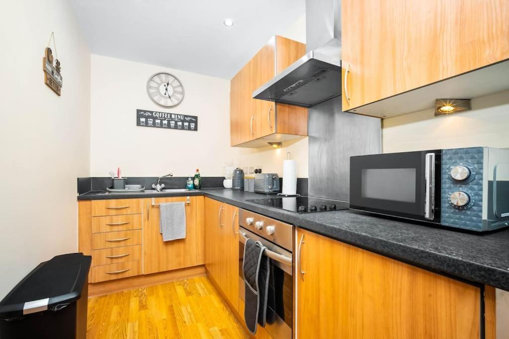 Modern Arcadian Centre Apartment By Azura Nights Birmingham Eksteriør bilde